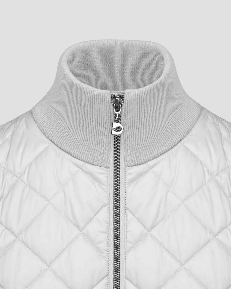 Color:Vapor Grey 